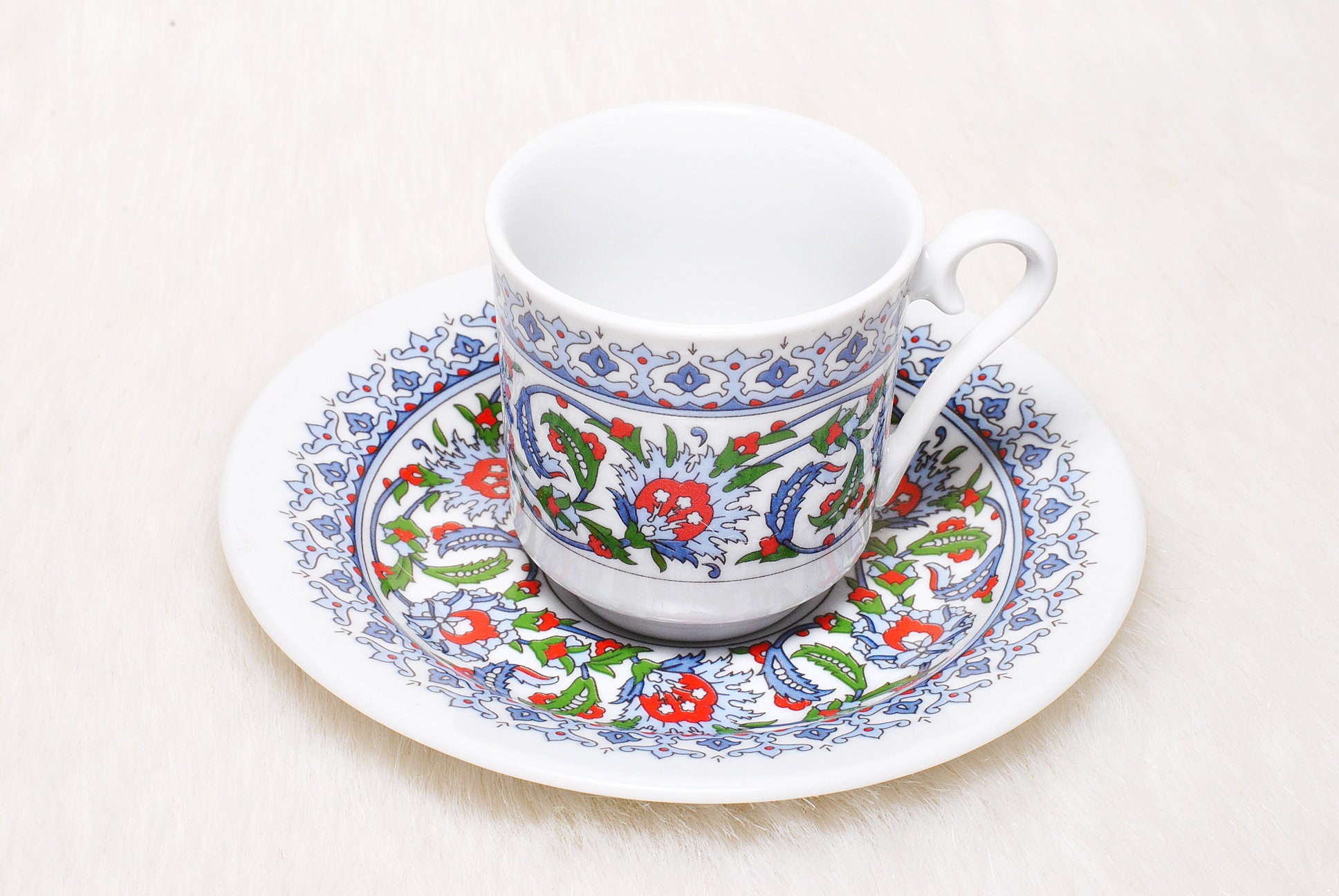 トルコ ヴィンテージ*Kutahyaキュタフヤ陶器*ハンドペイントフラワー