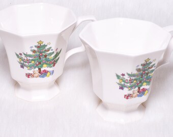 Vintage Collectible 2 Nikko Japan Cups Christmas Time Holiday Footed Mugs