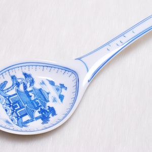Vintage Collectible Blue White Chinese Pagoda Pattern Porcelain Soup Spoon