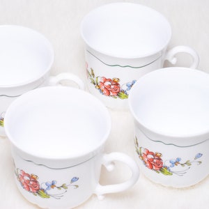 Vintage Collectible 4 Arcopal France Milk Glass Tea Coffee Floral Mugs