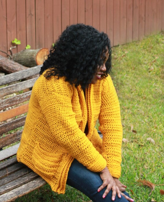 Crochet Cardigan//lightweight Cardigan 