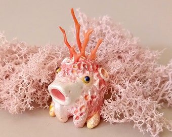 Baby Godgilla [1]  -  figurine with genuine momo coral !!! Cabinets of curiosities, art piece collectible