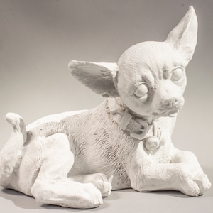 Chihuahua Urn for Ashes Unpainted *Dog Memorial Statue Ready to Paint *Cremains Sculpture Animal *Grave Decor Yard *Pet Loss Sympathy Gift
