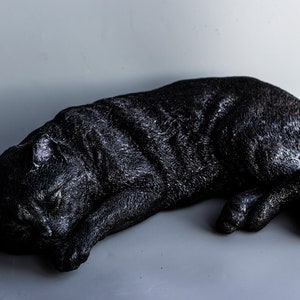 Urn Sleeping Black Cat *Cremation Statue Pet Ashes *Unique Memorial Grave Decor *Animal Loss Sympathy Gift *Funeral Tribute Keepsake Casket