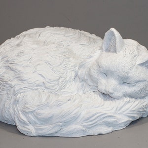 Long Hair Cat Ready to Paint *Sleeping Pet Memorial Statue *Garden Sculpture Unpainted *Animal Loss Grave Decor *Keepsake Remembrance Gifts