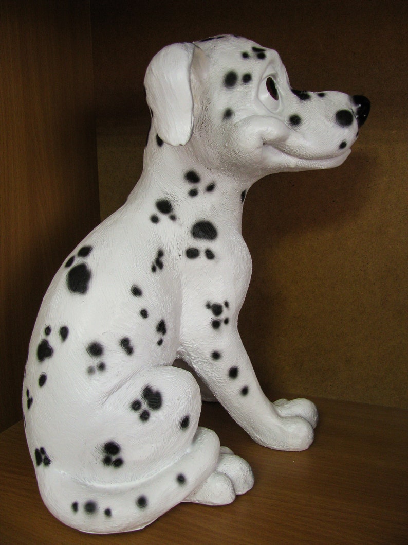 dalmatian puppy statue