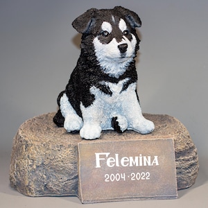 Alaskan Malamute Urn *Dog Memorial Stone *Cremation Statue Pet Ashes Holder Custom Paint *Unique Funeral Keepsake *Burial Remembrance Casket