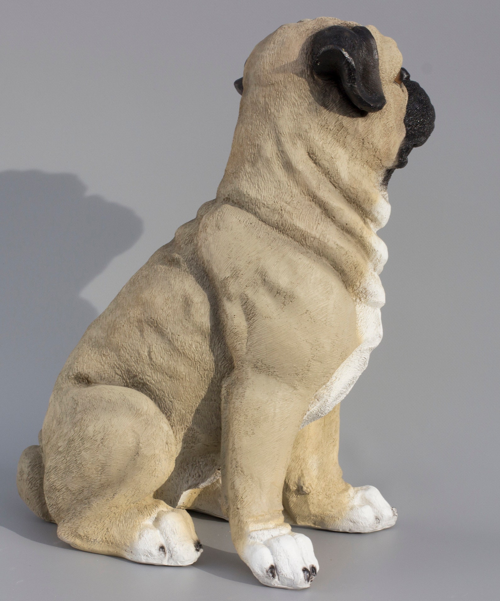 chinese pug statue