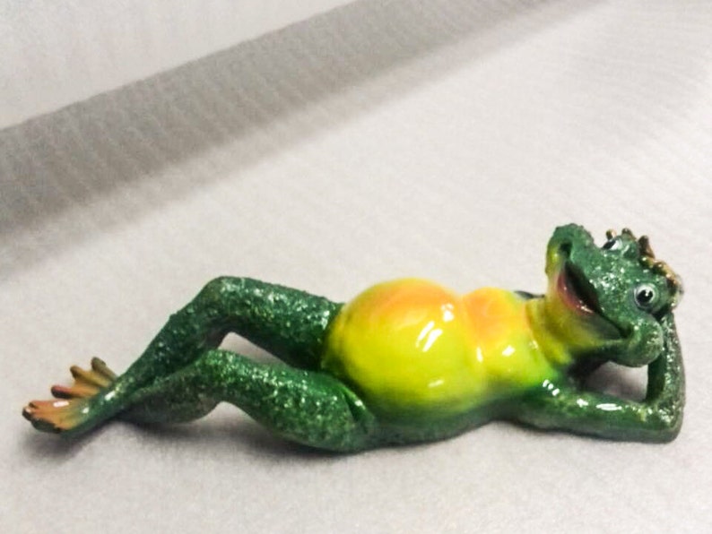 large frog statues