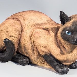 Siamese Cat Memorial Statue *Garden Sculpture Pet Loss *Back Yard Decor Realistic *Outdoor Grave Figure *Funeral Keepsake Remembrance Gift
