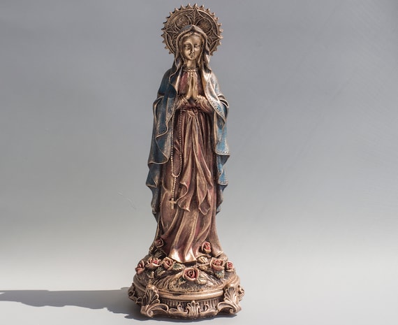 Statuette décoration d'intérieur Vierge Marie Lourdes 18 cm - couleurs -  J'ai vu la Vierge