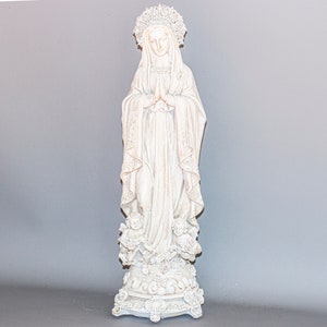 Virgin Mary Statue *Our Lady Sculpture *Devotional Religious Gifts Women *Holy Mother of God *Praying Madonna Angels *Christian Easter Decor