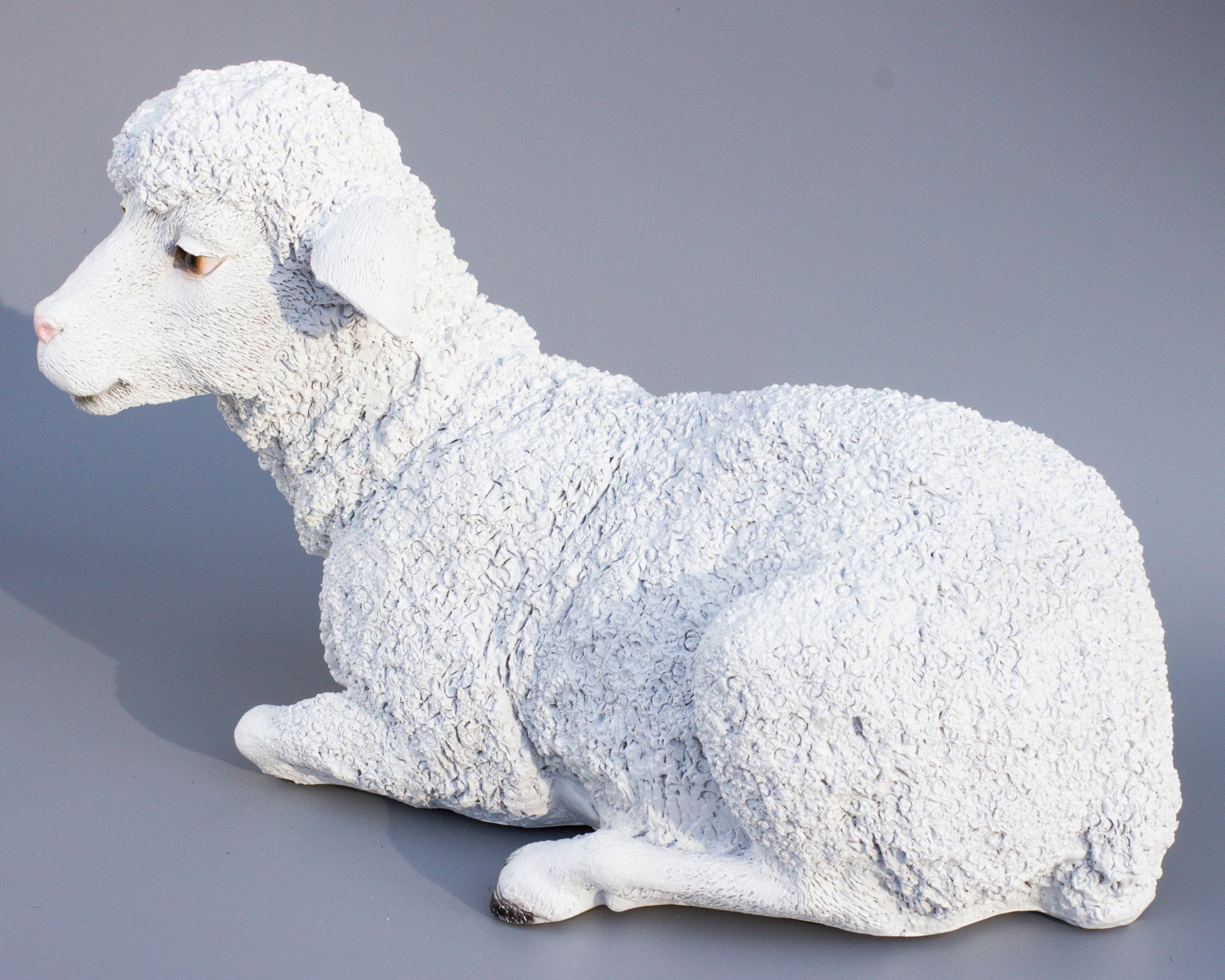 garden sheep statue