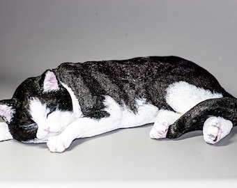 Tuxedo Cat Urn *Cremation Urn Pet Ashes *Black White Sleeping Statue Memorial Custom Paint *Funeral Casket Sculpture *Sympathy Gift Outdoor