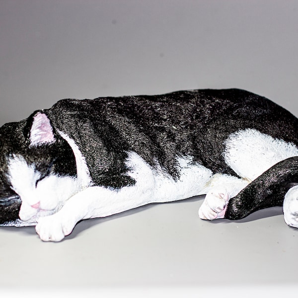 Tuxedo Cat Urn * Cremazione Urna Pet Ceneri * Black White Sleeping Cat Memorial Vernice Personalizzata * Grave Decor Scultura * Simpatia Regalo Statua All'aperto