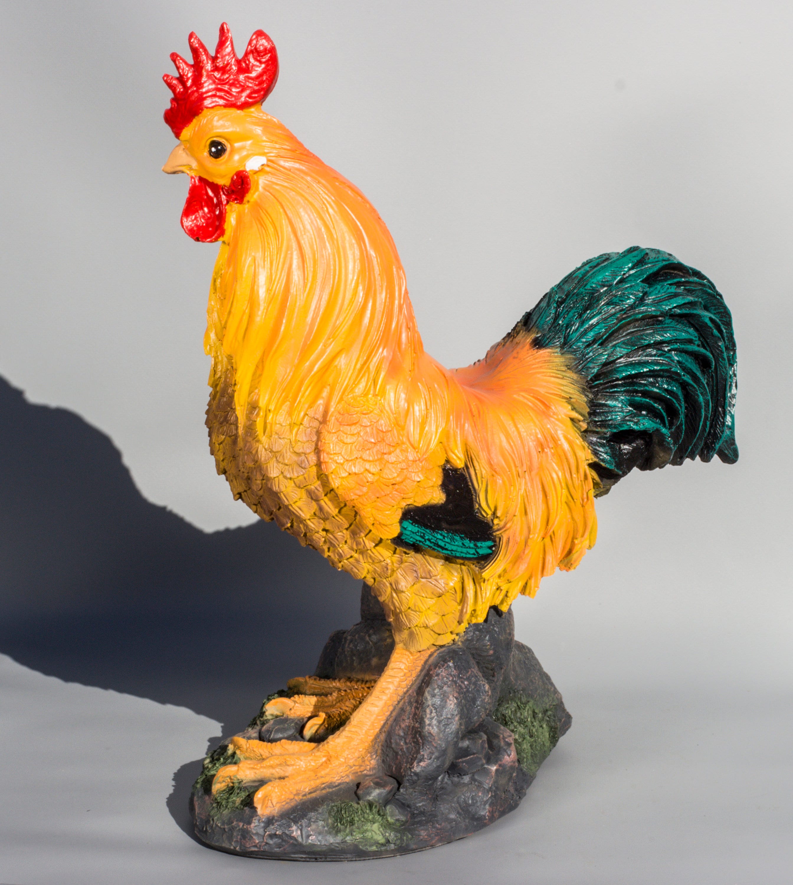 Scultura del gallo Galletto Statua di pollo Decorazione Immagine Immagine foto