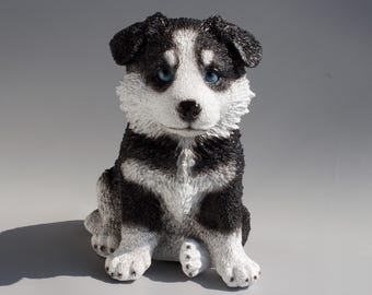 Siberian Husky Dog Piggy Bank Figurine *Unusual Money Pot Cash Storage Adult Kid *Keepsake Coin Box *Home Decor Animal *Useful Birthday Gift