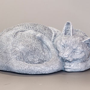 Sleeping Cat Statue *Pet Loss Memorial Sculpture *Funeral Keepsake *Remembrance Grave Figurine *Garden Outdoor Decor *Unique Sympathy Gifts