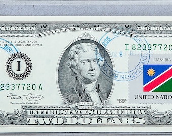Zwei Dollar Briefmarken *US 2 Dollar Schein *Papiergeld *Federal Reserve Note *Gem Stempelglanz * Hotel Dekor *Geburtstagsgeschenke *Namibia Flagge