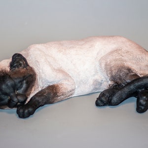 Siamese Cat Urn Custom Paint *Cremation Statue Pet Ashes Box *Sleeping Animal Memorial *Unique Grave Decor Sculpture *Funeral Tribute Casket