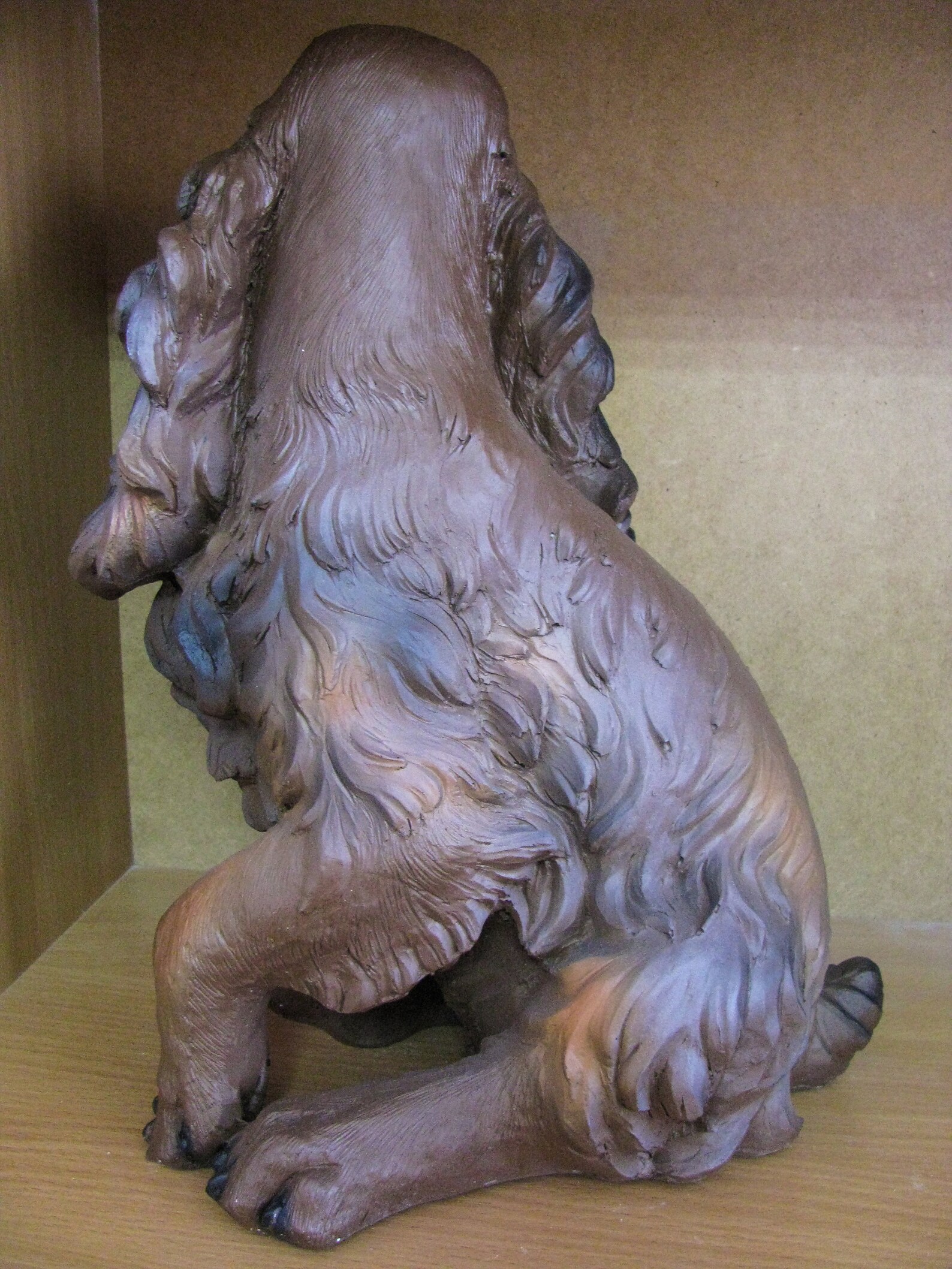 spaniel statue