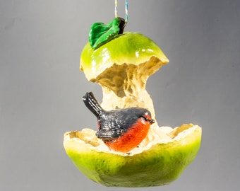 Wild Bird Feeder *Feeder Outdoor Hanging *Bird Manger Pear *Seed Tray Decorative *Hanger Feeding Holder *Yard Garden Statue *Fruit Ornament
