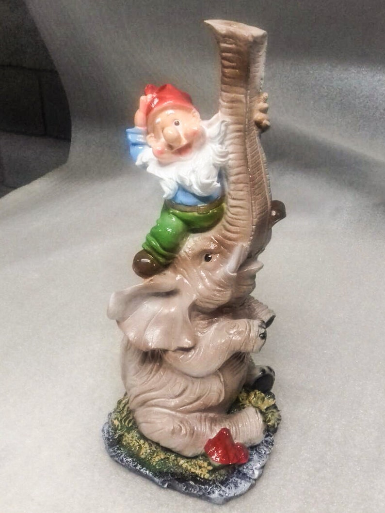 Big Size Garden Gnome Garden Statue