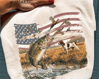 Bandera estadounidense de caza retro PNG, PNG del 4 de julio, PNG de pesca y caza, PNG de camisa de caza vintage de los 90, PNG de actividades al aire libre (Descarga digital)