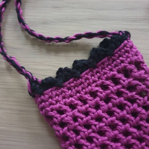 Hippie Boho cell phone bags crocheted / cell phone crossbody bag / cell phone cases / in different colors