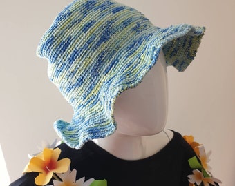 Zomerhoedje, zomerhoed, buckethat, blauw-groen