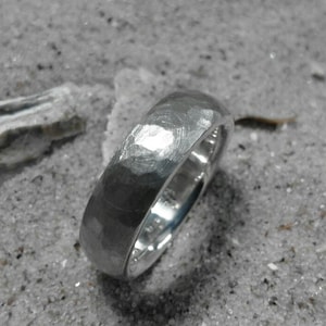 Wide silver ring in 925 sterling silver wedding ring