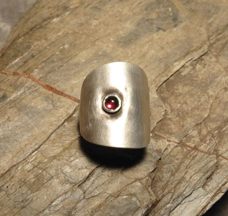 Bague bijoux couverts en argent 800/ avec grenat, rhodolite image 3