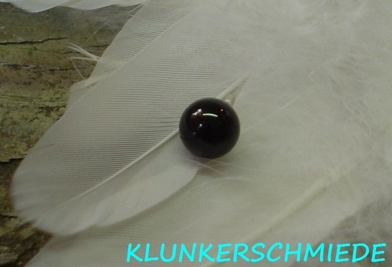 Onyx bead for mourning as a stick pin image 3