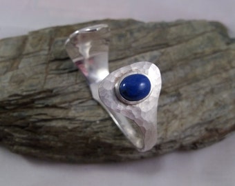 Besteckschmuck ArmreifOstfriesenmuster Lapislazuli