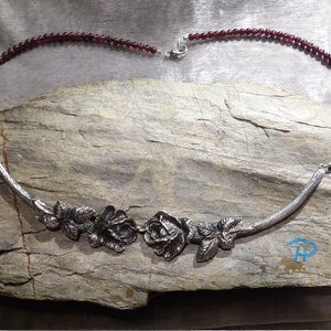 Cutlery jewelry necklace, 800/, Hildesheim rose with garnet