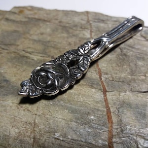 Hilfesheimerrose tie clip and Gedöns clip 800 silver