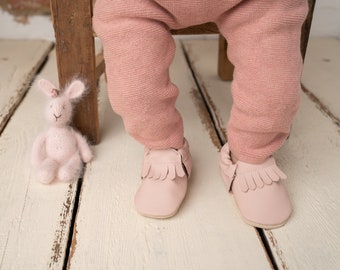 Crawling shoes baby crawling shoes baby moccasins made of leather slippers