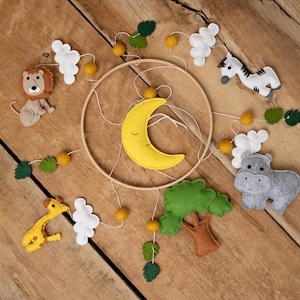 Baby mobile jungle safari made of felt jungle lion baby room decoration baby bed