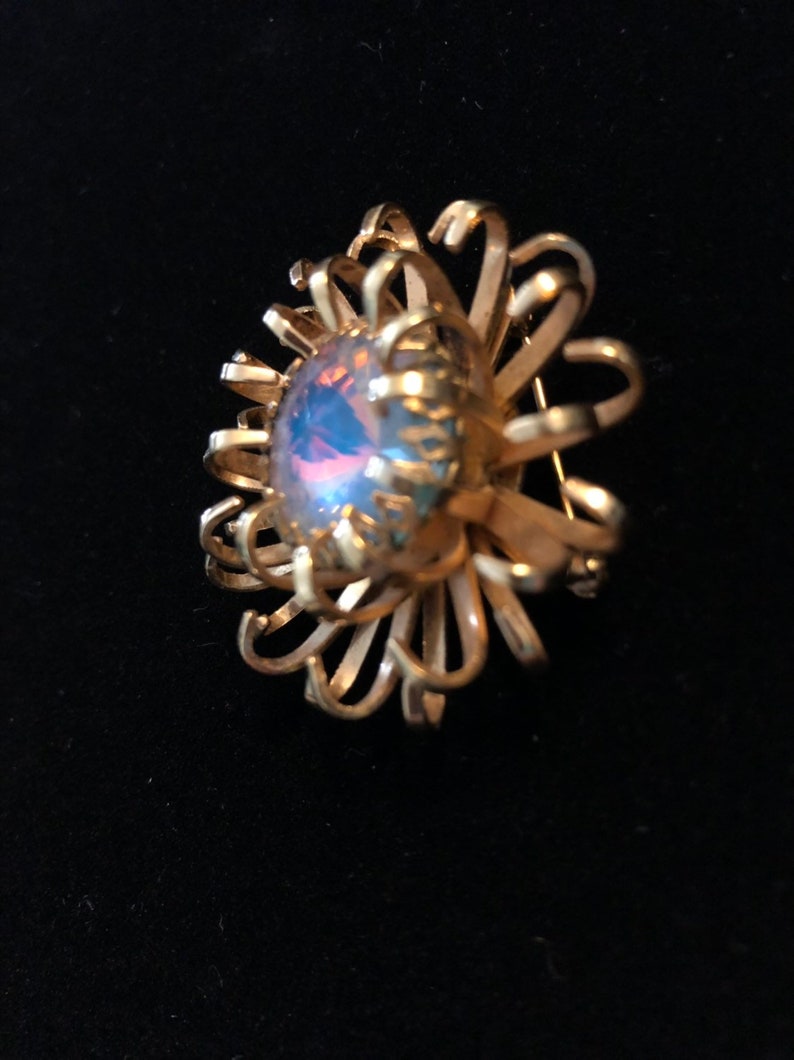 Vintage Sara Coventry Brooch Watermelon Rivoli Gold Tone Pin Sunbrust