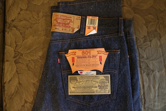 levi 501 shrink to fit button fly jeans