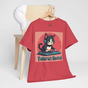 Katze DJ T-Shirt, Musik-Liebhaber-Grafik-T-Shirt, lustiges Katzen-Shirt, Purrfect Beats T-Shirt, Katzenliebhaber-Geschenk, Unisex T-Shirt, Katzenmode-Hemd, Katze