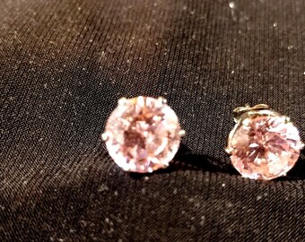 Vintage Plum Pink Cubic Zirconia Stud Earrings with Silver Toned Hardware. For Pierced Ears. 3/8" Wide
