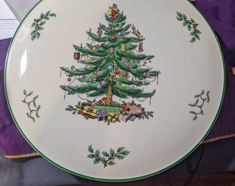 FREE SHIPPING-Vintage 11-3/4"d, ceramic Spode Flat Cake/Cheese/Canape Plate with Green Banded Rim & Christmas Tree with Gifts.