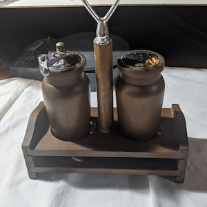 FREE SHIPPING- Vintage Mid Century Modern Olde Thompson California Teak Salt Shaker & Pepper Grinder in Caddy. See Item Description