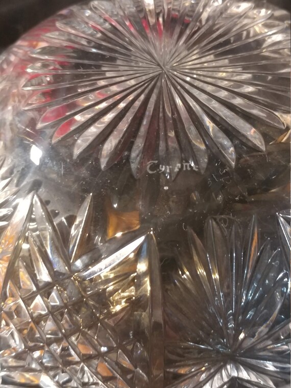 Vintage Tyrone Irish Crystal Bowl with Cut Starburst Rays, Fan