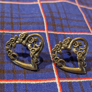 FREE SHIPPING- Vintage Sterling Silver Heart Shaped Earrings. Cut Out Center with Entwined Flowers around the Edges. Pierced Ears