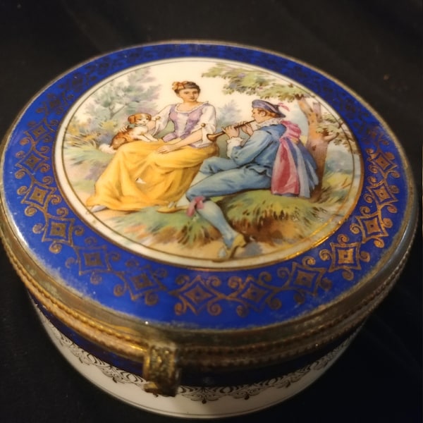 Porcelain Powder Box - Etsy