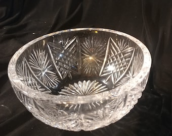 Vintage Tyrone Irish Crystal Bowl with Cut Starburst Rays, Fan, Diamond Pattern,Starburst on Bottom. 5-7/8"D. Frosted "Tyrone" Mark on Base