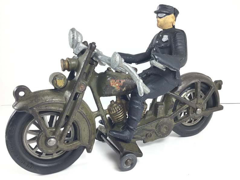 1Hubley HARLEY DAVIDSON Cast Iron MOTORCYCLE with Policemen Etsy