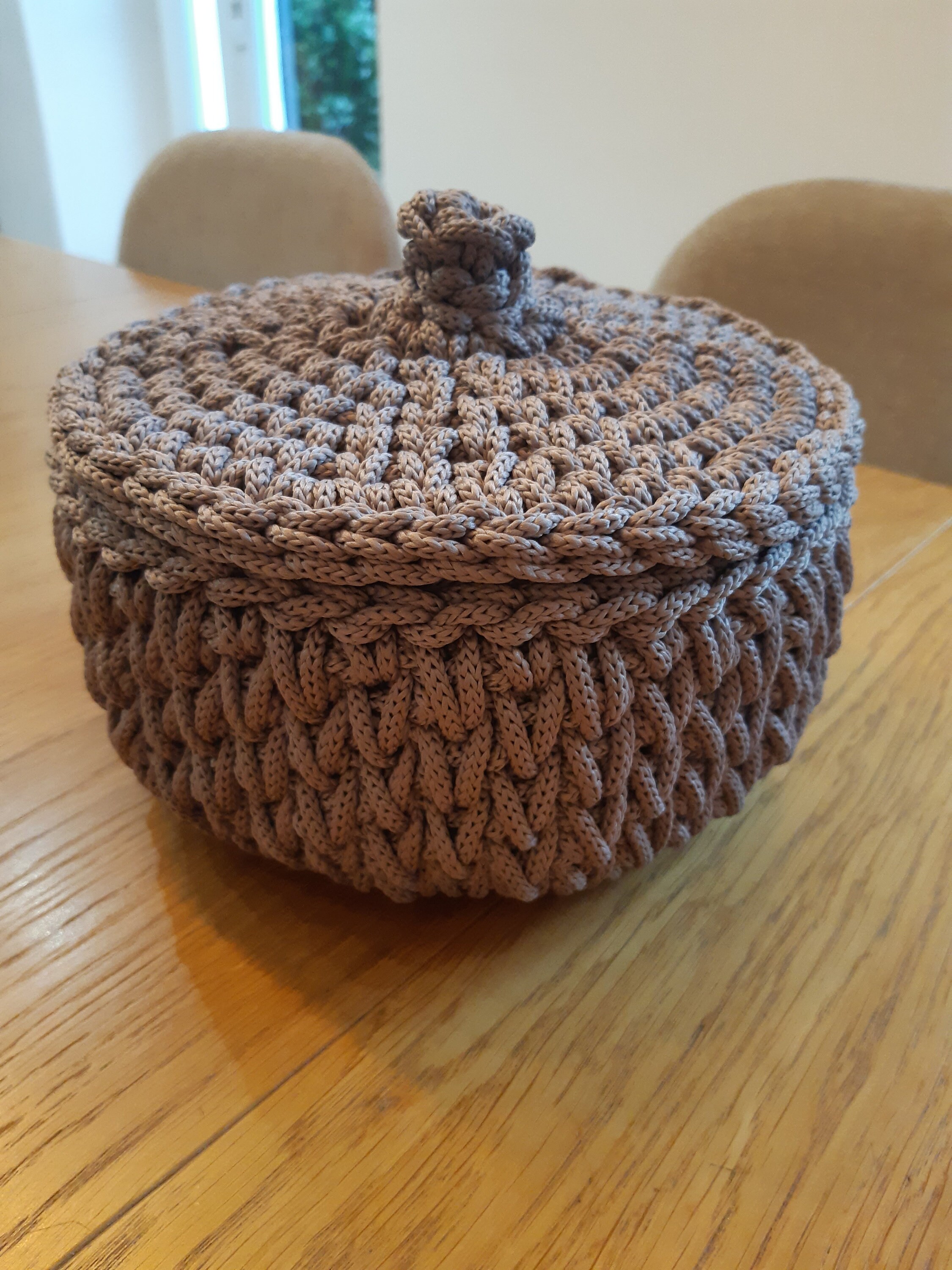 Corbeille avec Couvercle